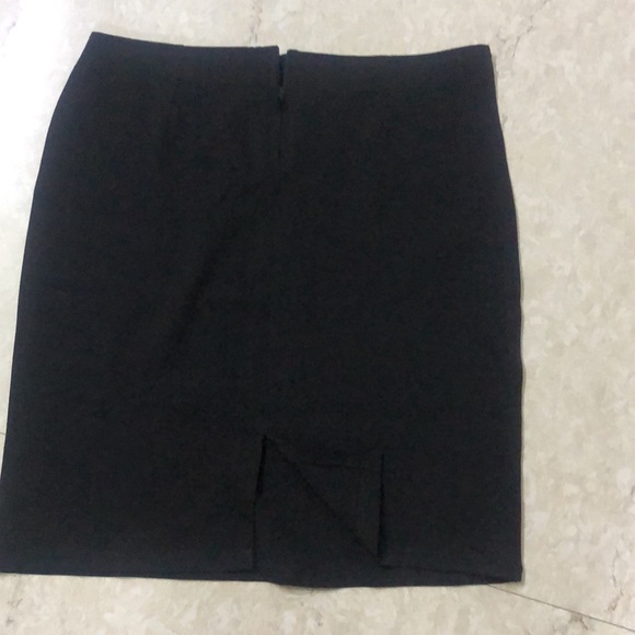 Dresses & Skirts - Pencil skirt
